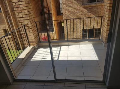 Apartment / Flat For Rent in Vanderbijlpark SW 5, Vanderbijlpark